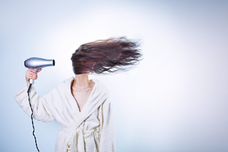 Haarwachstumsphasen / Haarzyklus – einfach erklärt